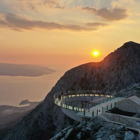 Studio Flat For 2 Appartement Makarska Buitenkant foto