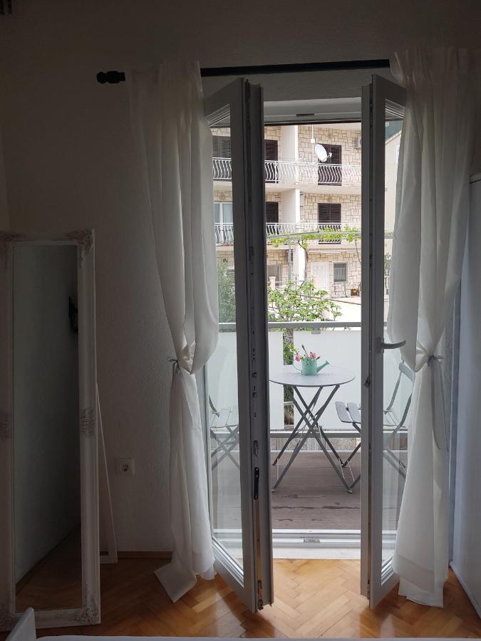 Studio Flat For 2 Appartement Makarska Buitenkant foto